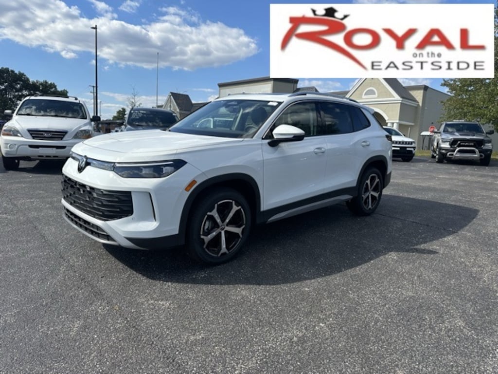 New 2025 Volkswagen Tiguan 2.0T SE SUV