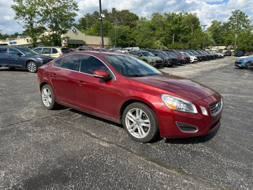 Used 2012 Volvo S60 T6 Sedan