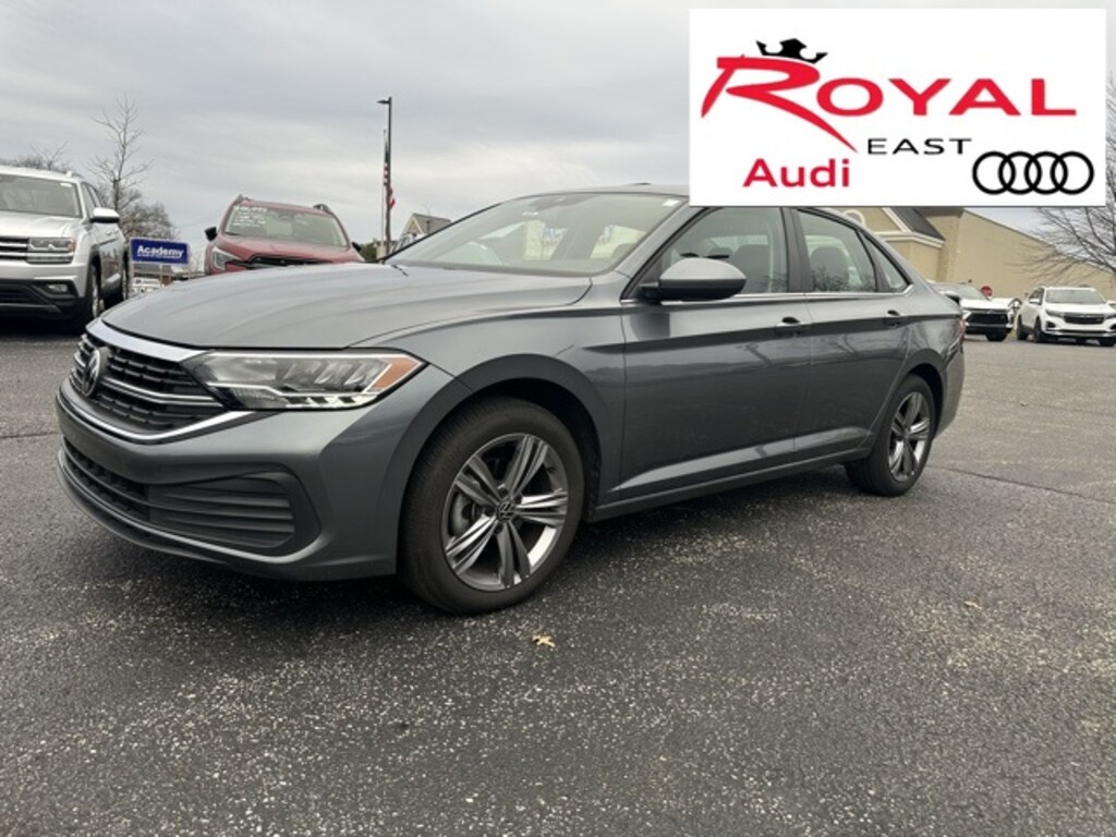 Used 2023 Volkswagen Jetta 1.5T SE Sedan