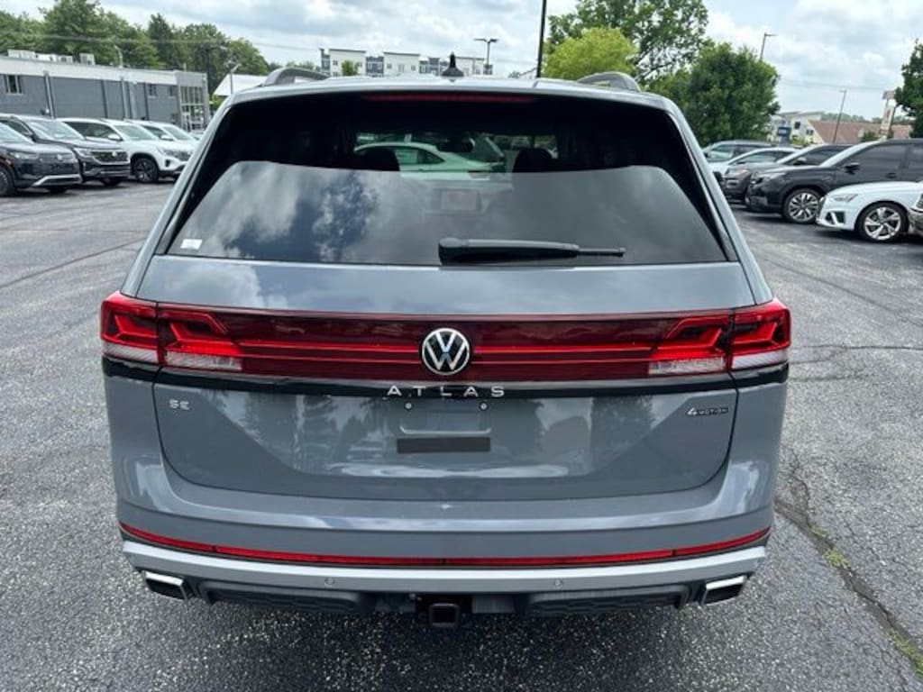 New 2026 Volkswagen Atlas 2.0T Peak Edition SUV