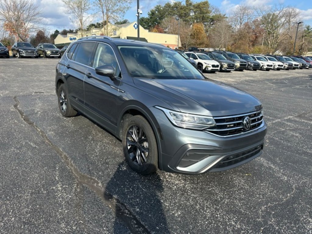 Used 2023 Volkswagen Tiguan 2.0T SE SUV