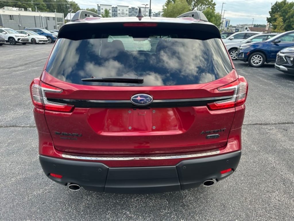 Used 2025 Subaru Ascent Onyx Edition Touring SUV