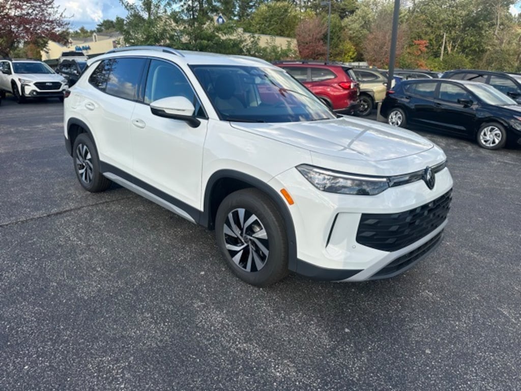 New 2026 Volkswagen Tiguan 2.0T S SUV