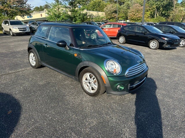 2013 Mini Cooper Base photo 3