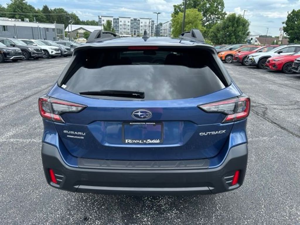 Used 2020 Subaru Outback Premium SUV
