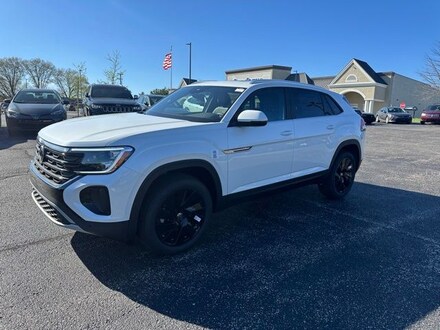 2026 Volkswagen Atlas Cross Sport SE w/Technology SUV for sale in Bloomington IN