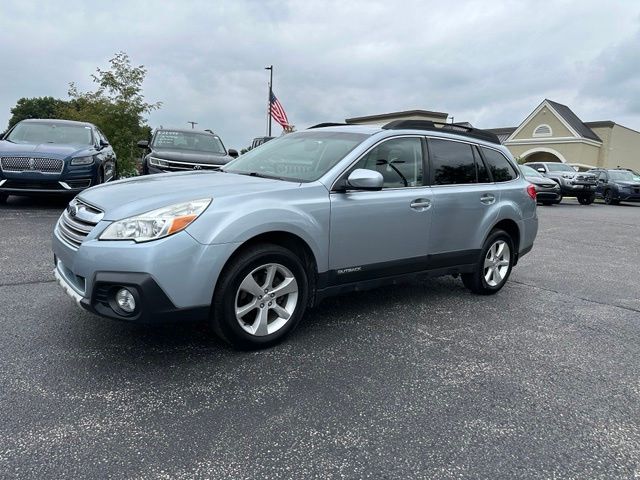2013 Subaru Outback SUV 