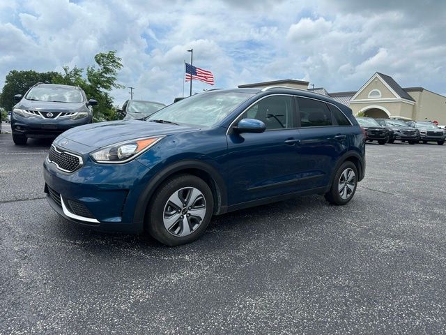 2019 Kia Niro LX's photo