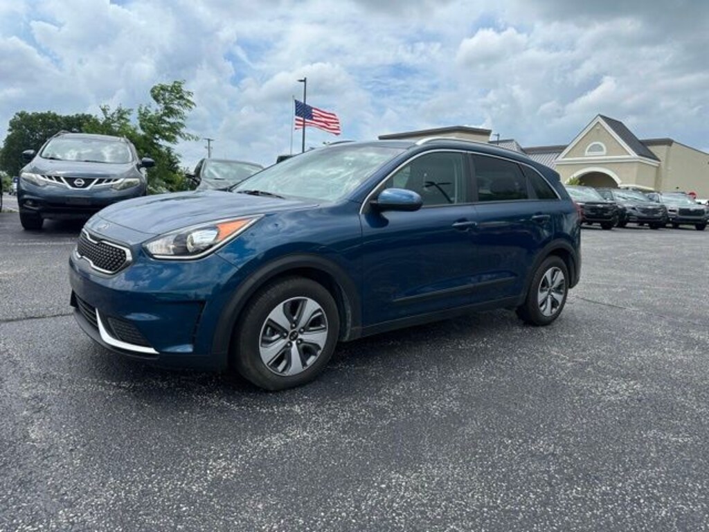 Used 2019 Kia Niro LX SUV