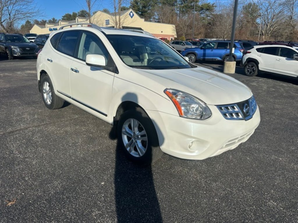 Used 2013 Nissan Rogue SV AWD SUV