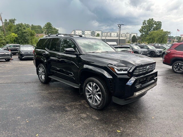 2025 Toyota 4Runner Limited photo 3