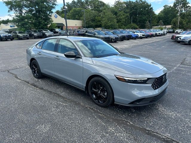 2025 Honda Accord SE - Photo 3
