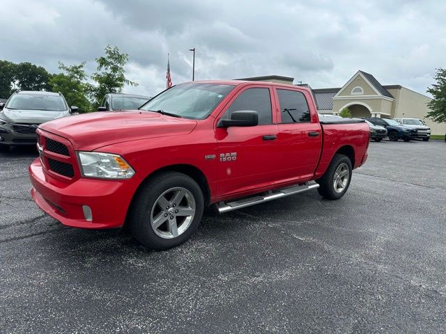 2014 RAM 1500 Express 4x4 Crew Cab's photo