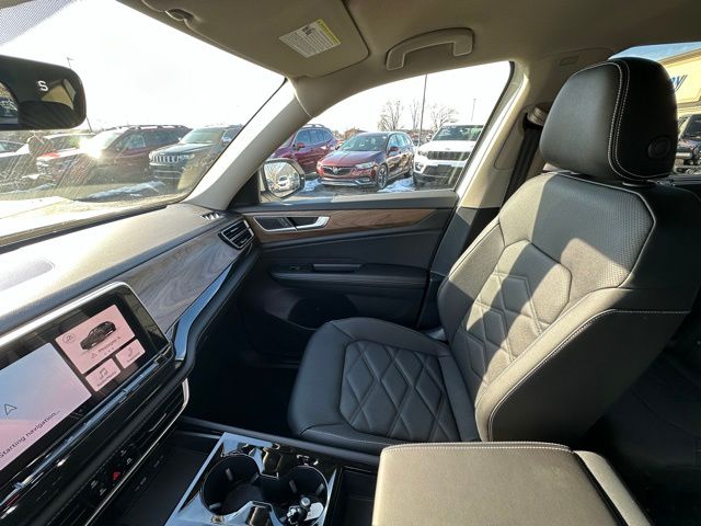 2026 Volkswagen Atlas SE w/Tech - Photo 16