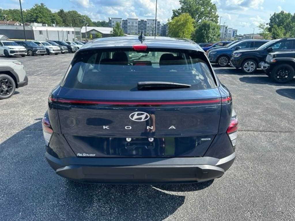 Used 2024 Hyundai Kona SE SUV