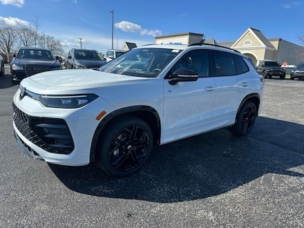 2026 Volkswagen Tiguan 2.0T SE R-Line Black SUV for sale in Bloomington IN