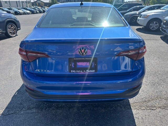 2022 Volkswagen Jetta 1.5T Sport photo 4