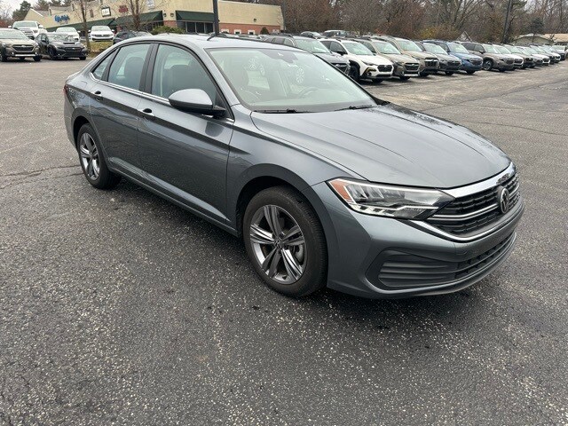 2023 Volkswagen Jetta 1.5T SE photo 3