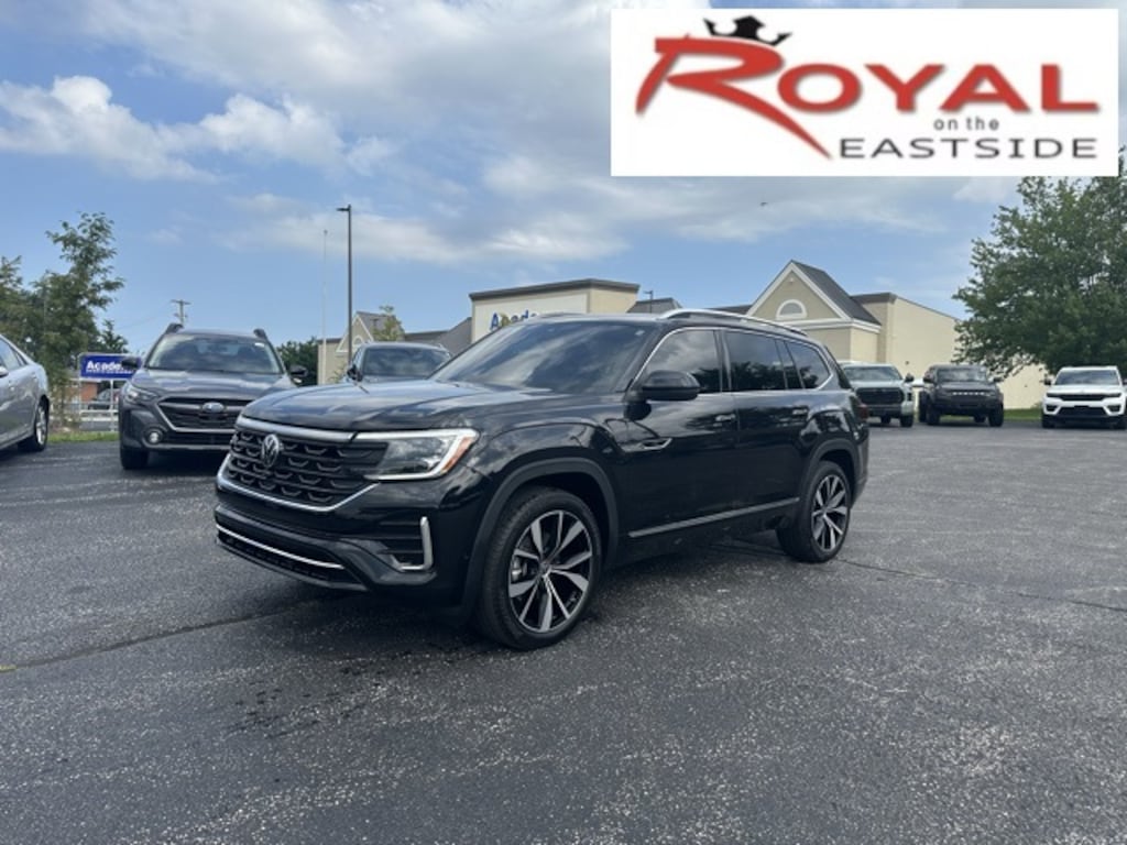 Used 2025 Volkswagen Atlas 2.0T SEL Premium R-Line SUV