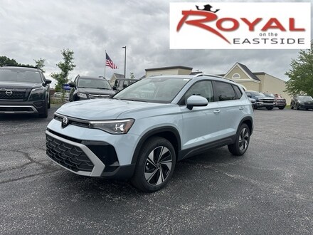 2025 Volkswagen Taos 1.5T SE SUV for sale in Bloomington IN