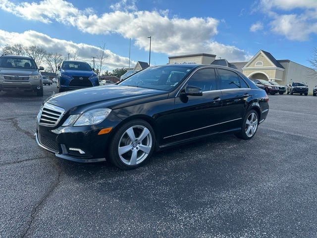 2011 Mercedes-Benz E-Class's photo