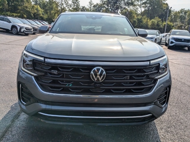 Used 2024 Volkswagen Atlas Cross Sport SEL Premium R-LINE with VIN 1V2FE2CA8RC245697 for sale in Bloomington, IN