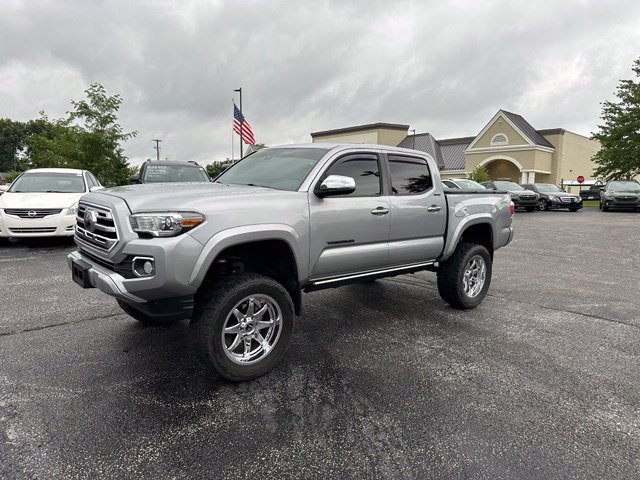  Toyota Tacoma