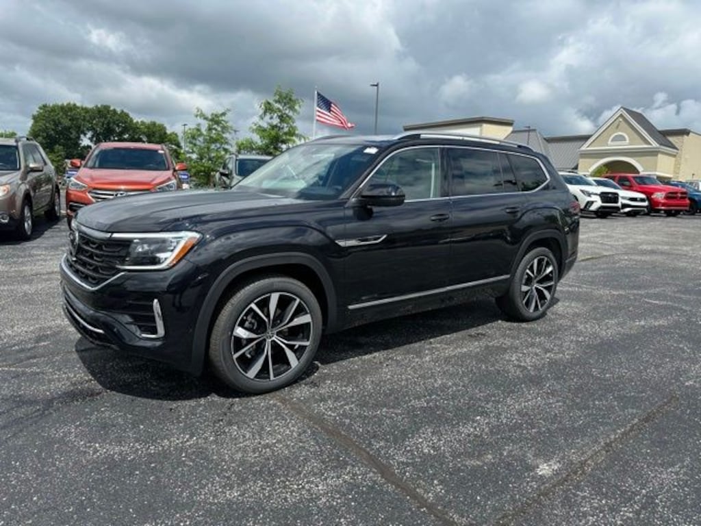 New 2026 Volkswagen Atlas SEL Premium R-Line SUV