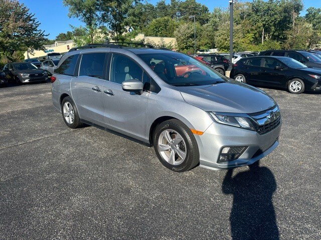 2020 Honda Odyssey EX-L photo 3