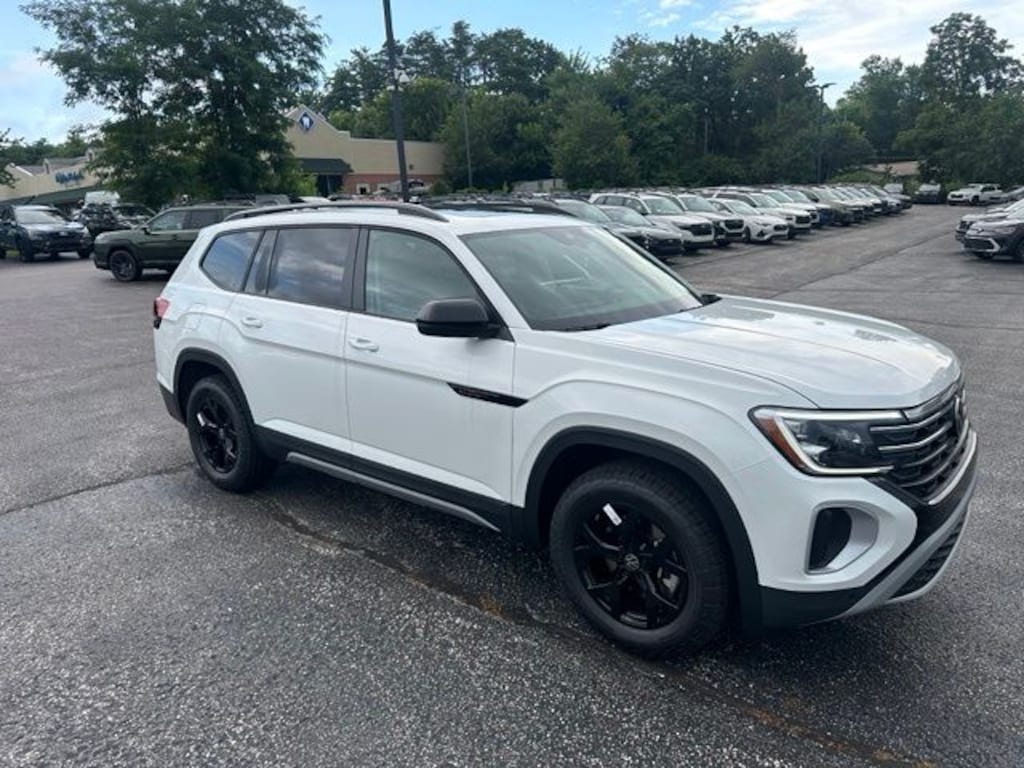 New 2026 Volkswagen Atlas 2.0T Peak Edition SUV