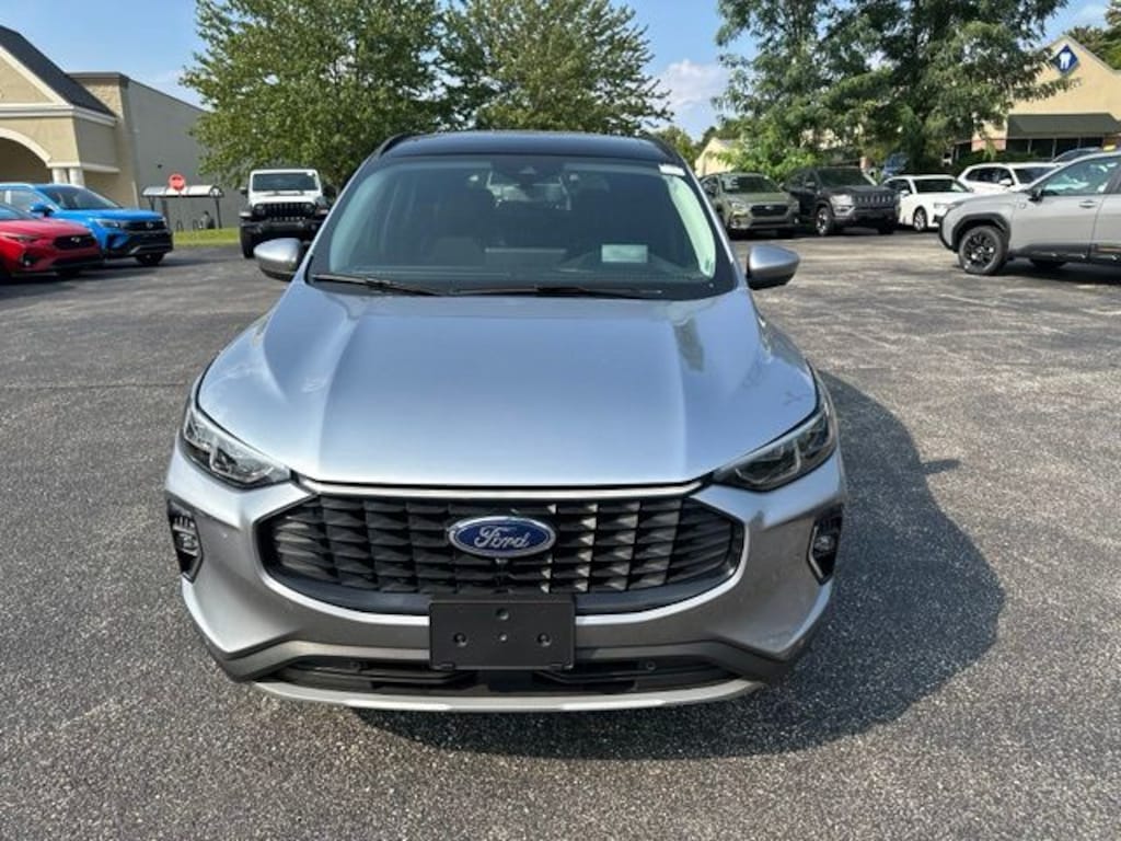 Used 2023 Ford Escape Platinum SUV