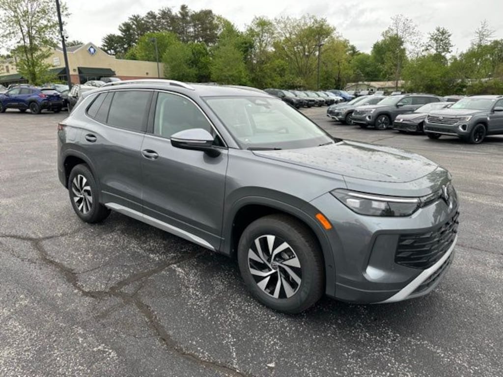 New 2026 Volkswagen Tiguan 2.0T S SUV