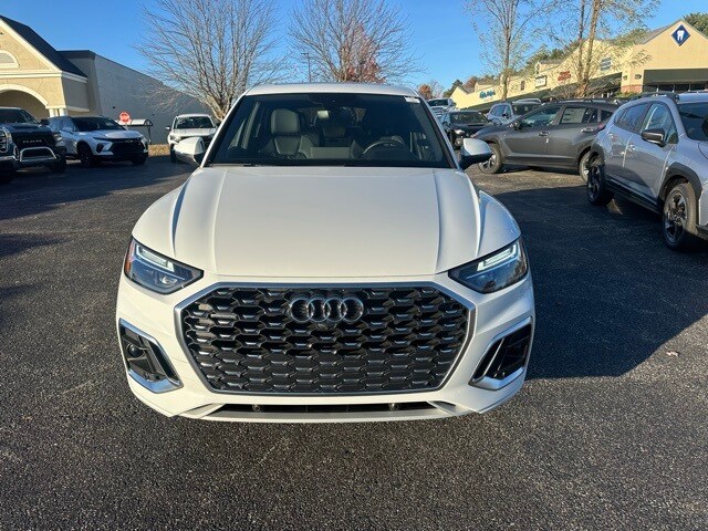 2025 Audi Q5 Sportback 45 S line Premium Plus photo 2