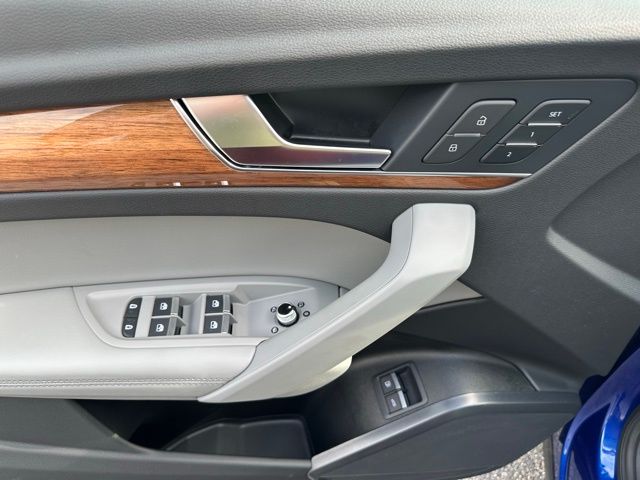 2022 Audi Q5 Premium Plus - Photo 6