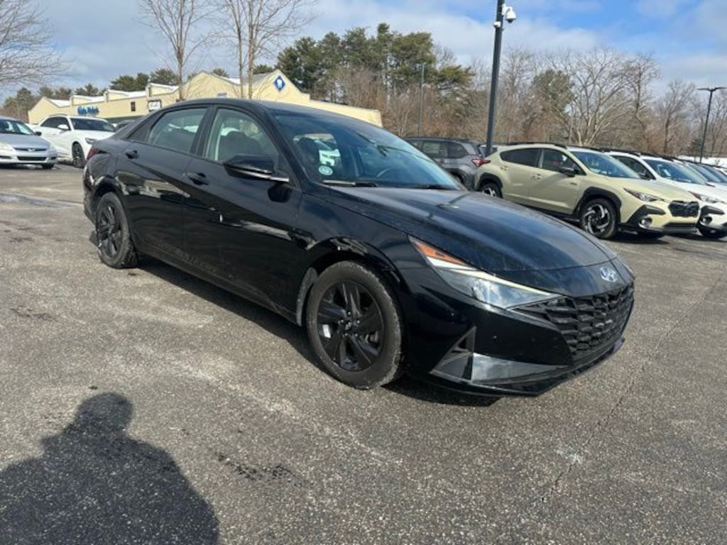 Used 2021 Hyundai Elantra SEL Sedan