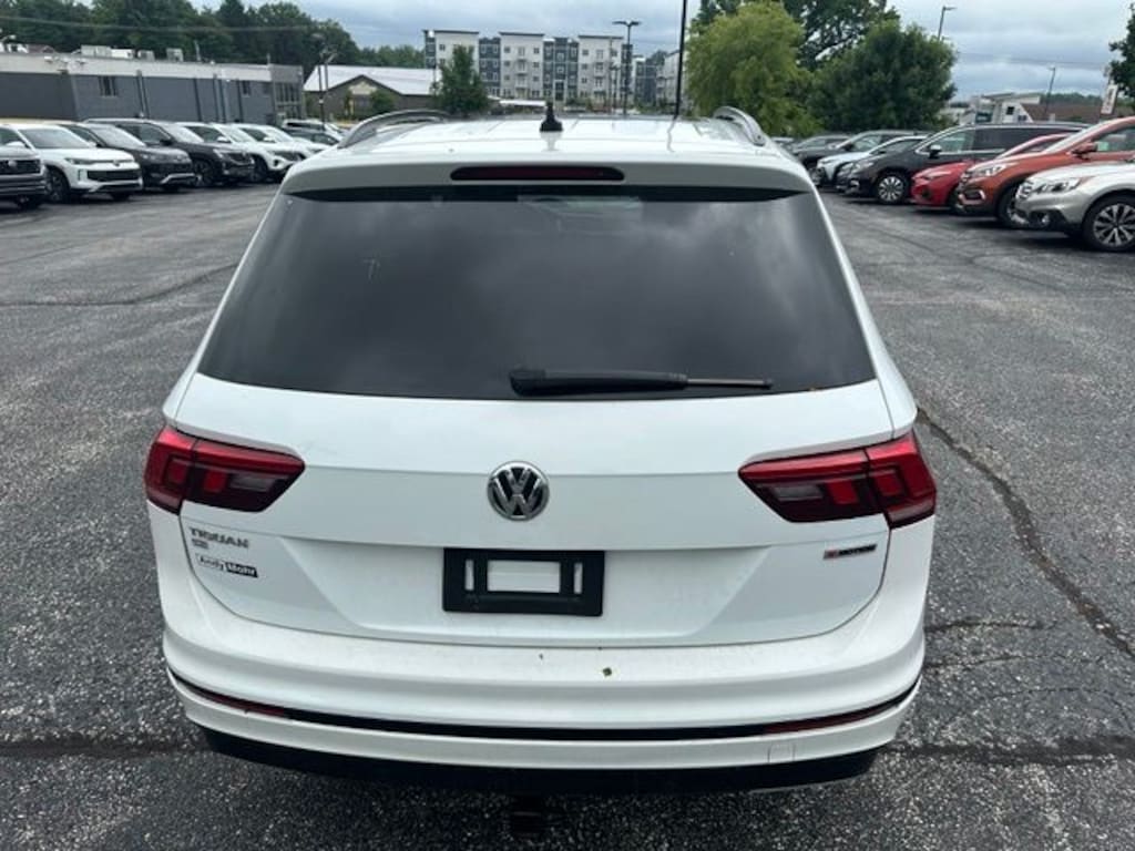 Used 2021 Volkswagen Tiguan 2.0T SE R-Line Black SUV