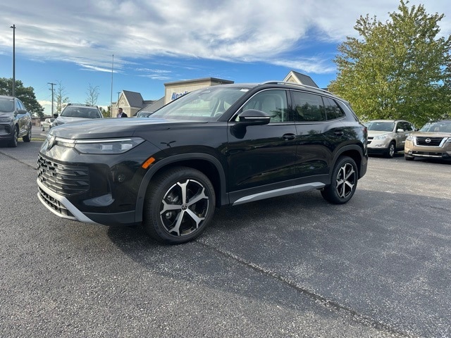 2025 Volkswagen Tiguan SE's photo