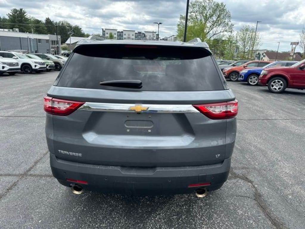 Used 2018 Chevrolet Traverse LT SUV