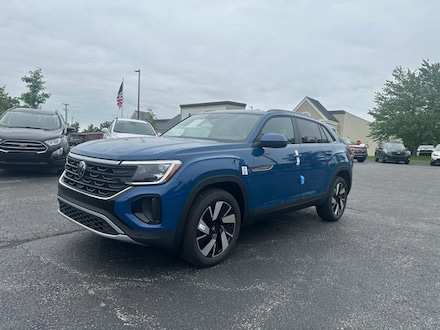 2025 Volkswagen Atlas Cross Sport 2.0T SE w/Technology SUV for sale in Bloomington IN