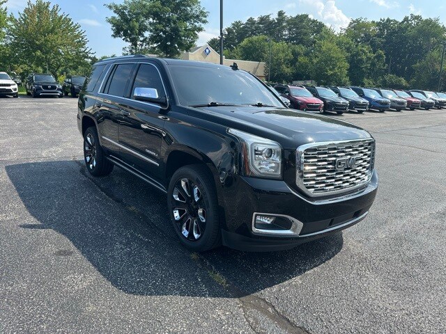 2019 Gmc Yukon Denali photo 3