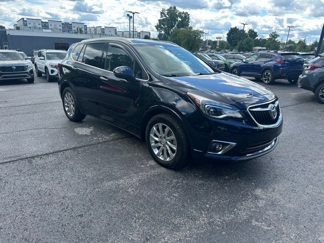 2020 Buick Envision Essence photo 2