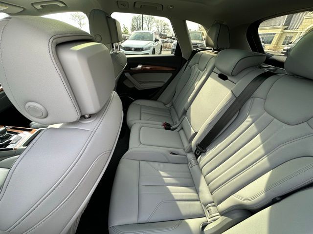 2022 Audi Q5 Premium Plus - Photo 19