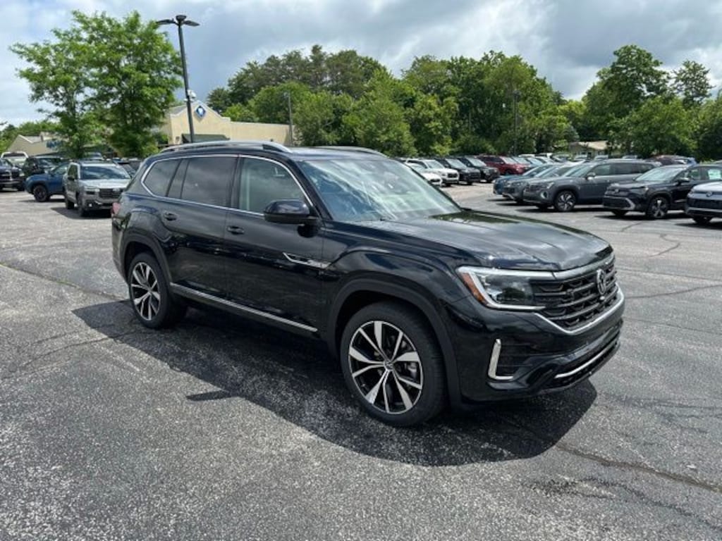 New 2026 Volkswagen Atlas SEL Premium R-Line SUV