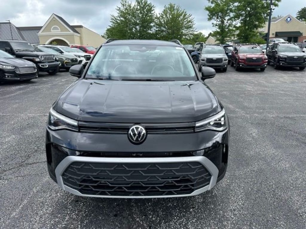 New 2026 Volkswagen Taos 1.5T S SUV