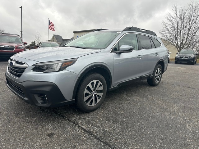 2022 Subaru Outback Premium's photo