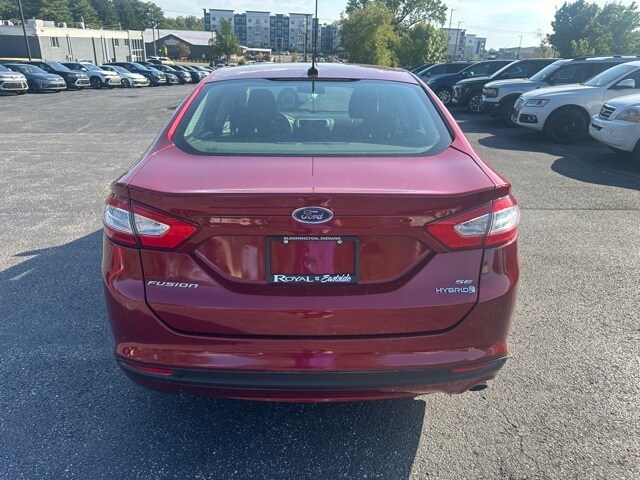 2014 Ford Fusion Hybrid SE photo 4