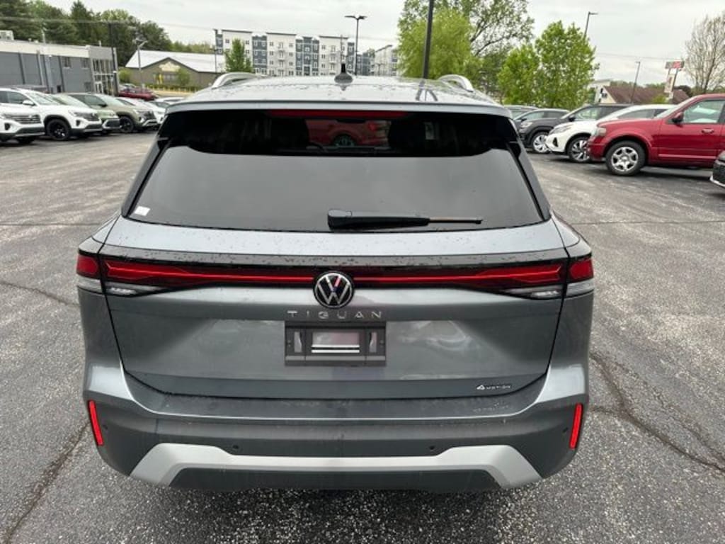 New 2026 Volkswagen Tiguan 2.0T S SUV