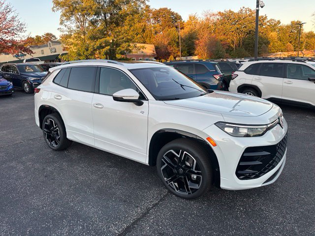 New 2026 Volkswagen Tiguan SEL R-Line Turbo SUV