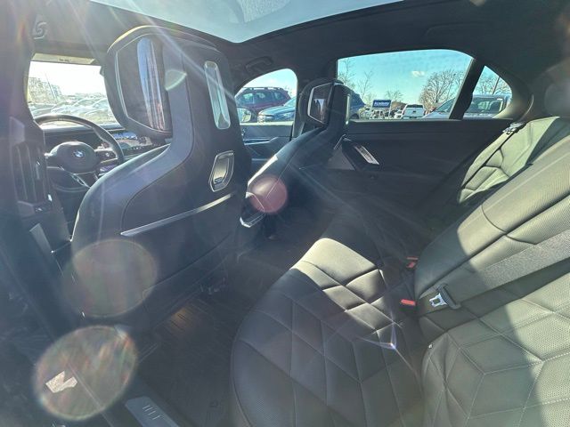 2024 BMW 7 Series 740i - Photo 19