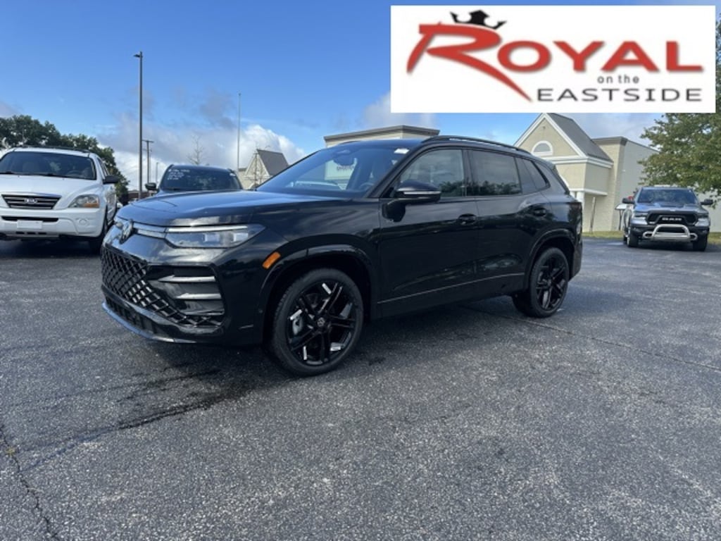 New 2025 Volkswagen Tiguan 2.0T SE R-Line Black SUV